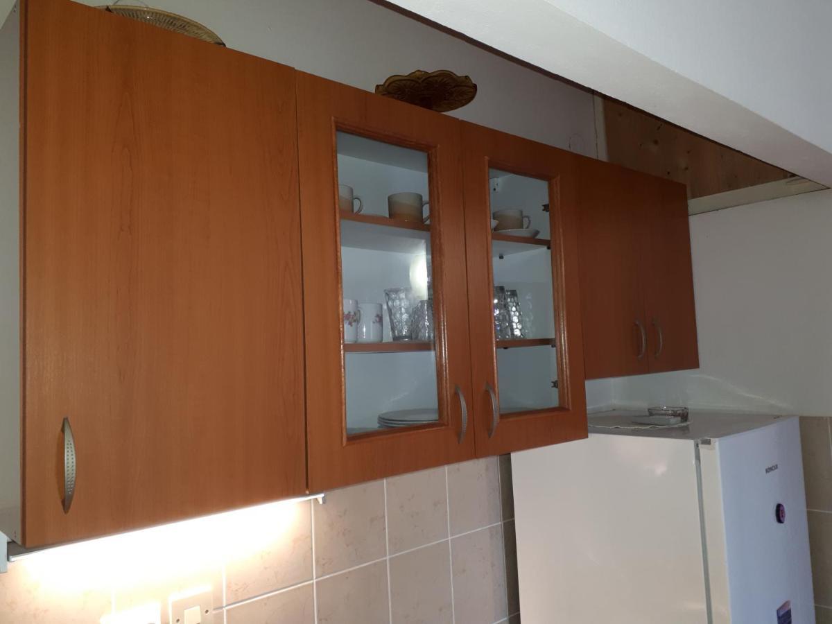 Apartment Groundfloor Jelsa  Exterior photo